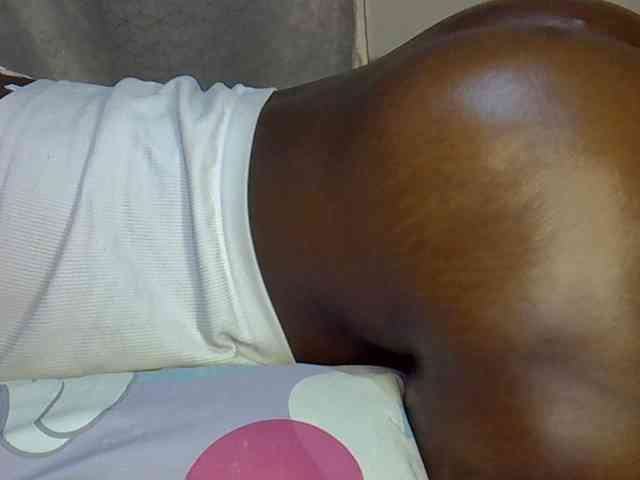 desirdoll23 webcam