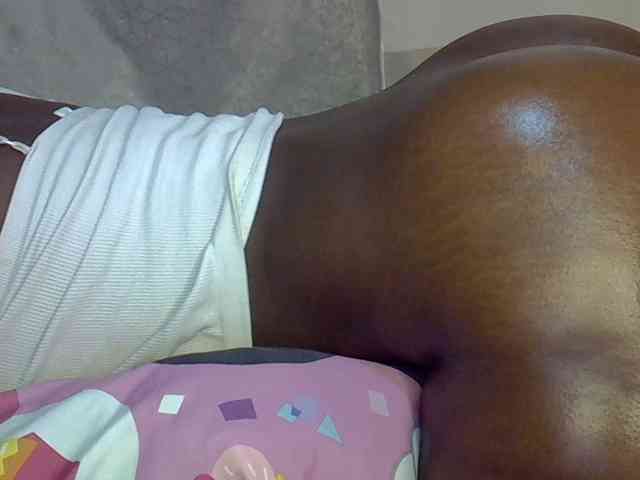 desirdoll23 webcam
