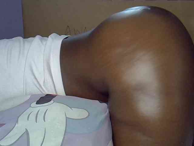 desirdoll23 webcam