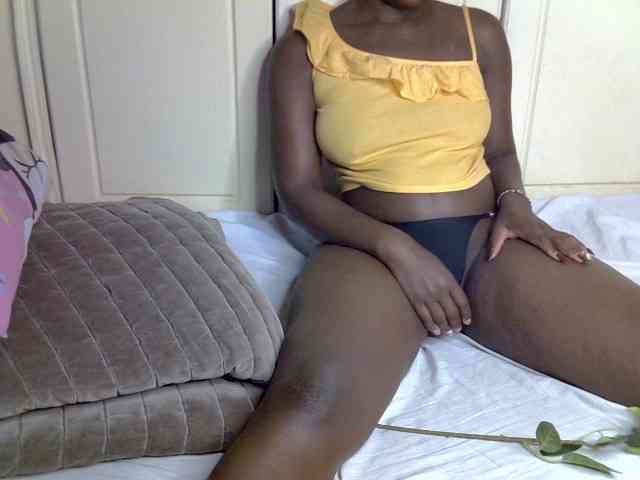 desirdoll23 webcam