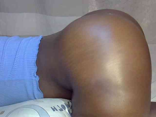 desirdoll23 webcam