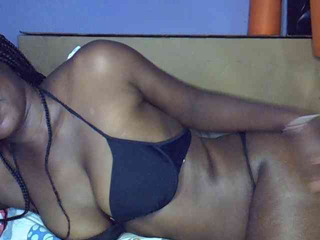 desirdoll23 webcam