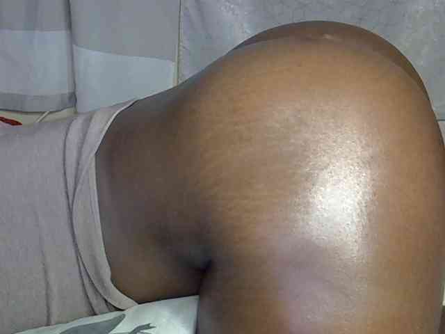 desirdoll23 webcam
