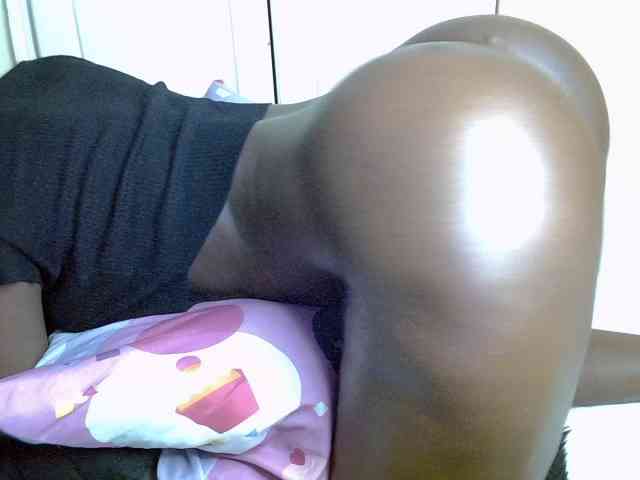 desirdoll23 webcam