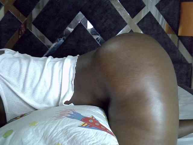 desirdoll23 webcam