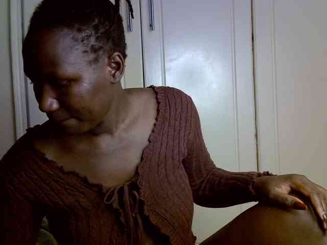 desirdoll23 webcam