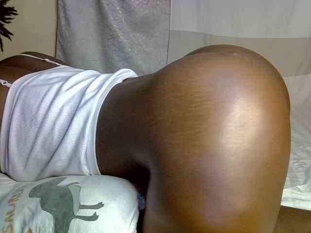 desirdoll23 webcam