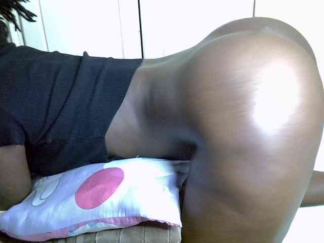 desirdoll23 webcam