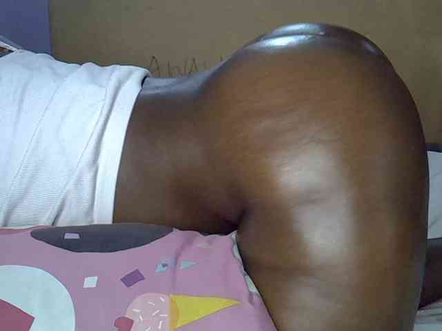 desirdoll23 webcam