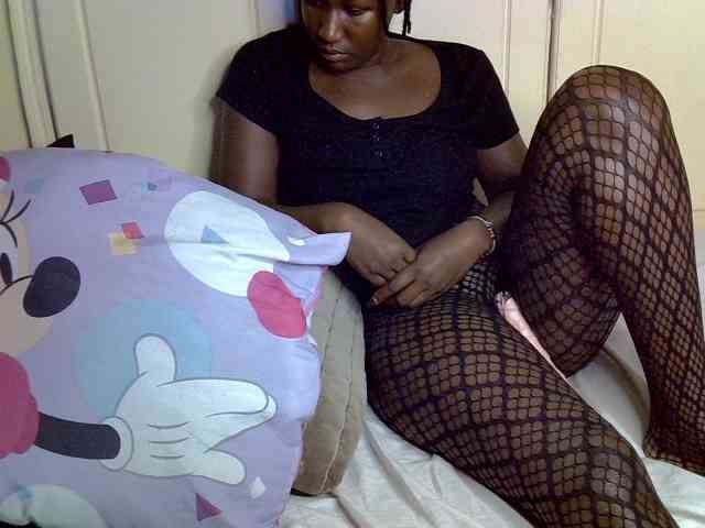 desirdoll23 webcam