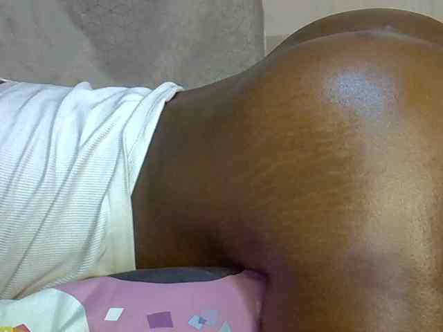 desirdoll23 webcam