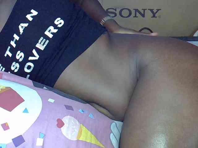 desirdoll23 webcam
