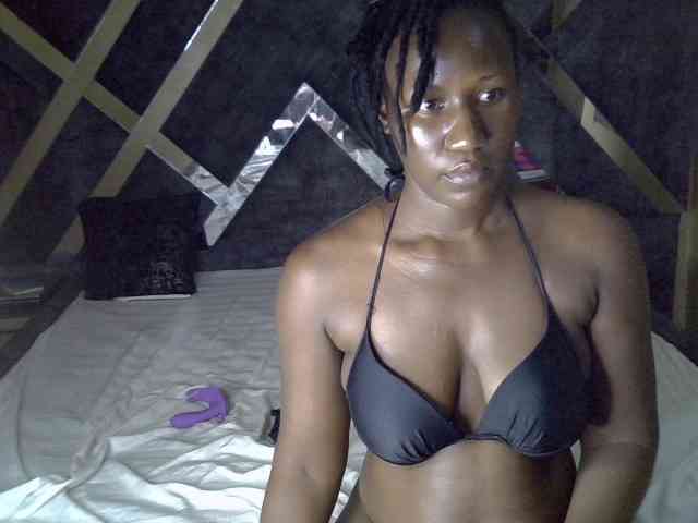 desirdoll23 webcam