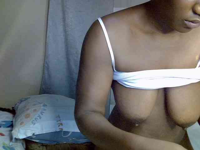 desirdoll23 webcam