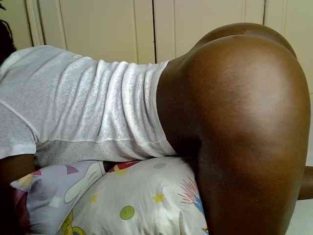 desirdoll23 webcam