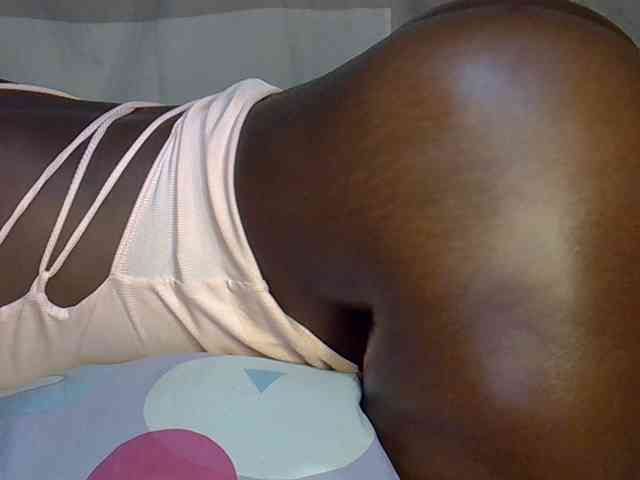 desirdoll23 webcam