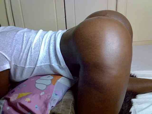 desirdoll23 webcam