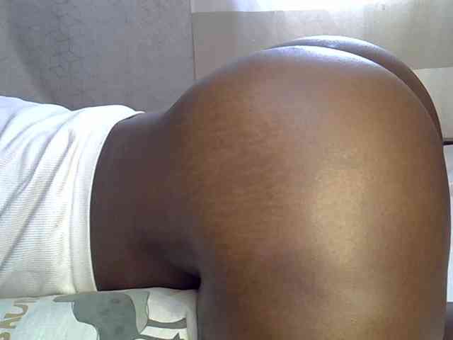 desirdoll23 webcam