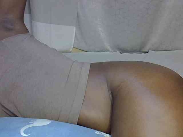 desirdoll23 webcam