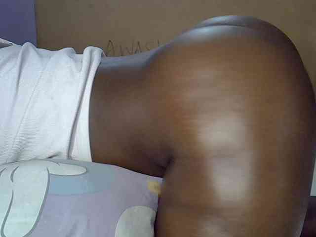desirdoll23 webcam