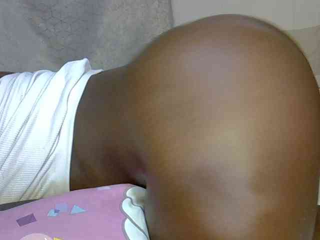desirdoll23 webcam