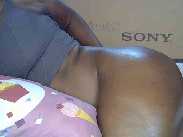 desirdoll23 webcam