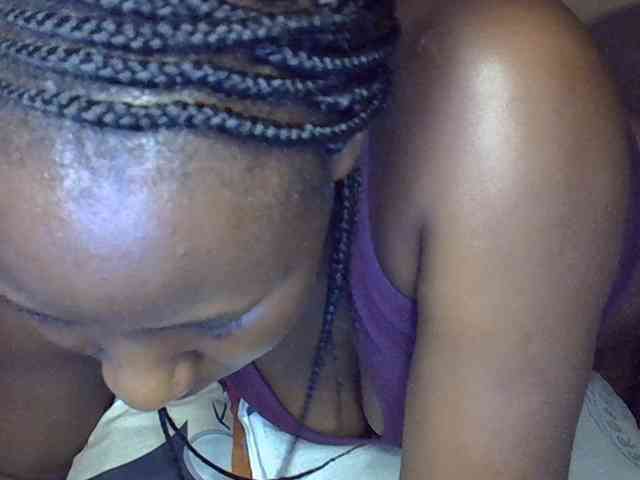 desirdoll23 webcam