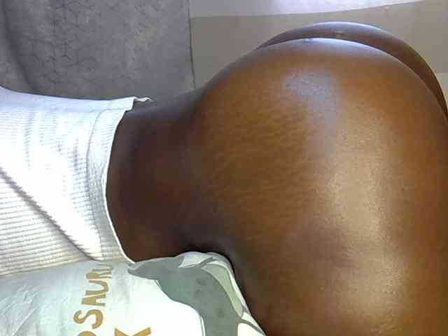 desirdoll23 webcam