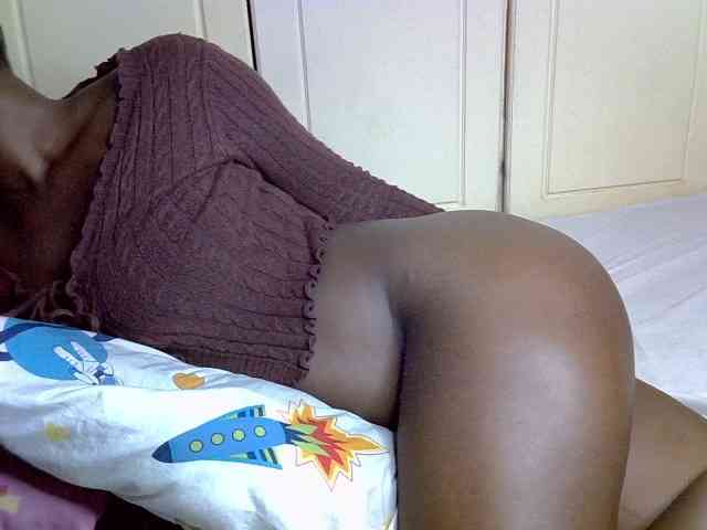 desirdoll23 webcam