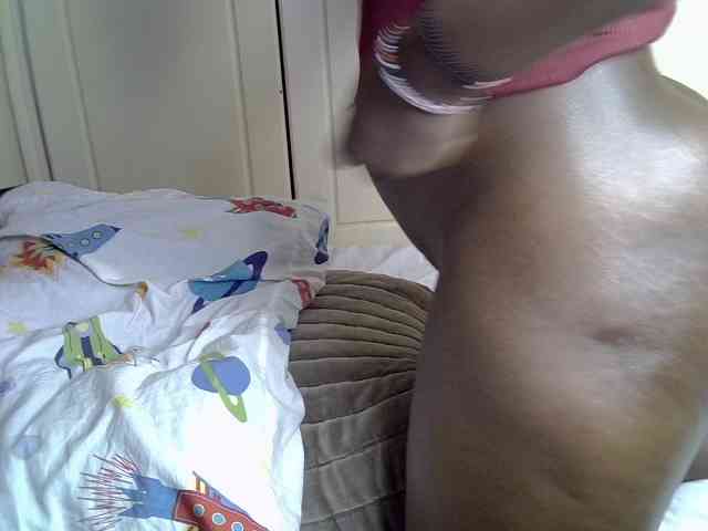 desirdoll23 webcam