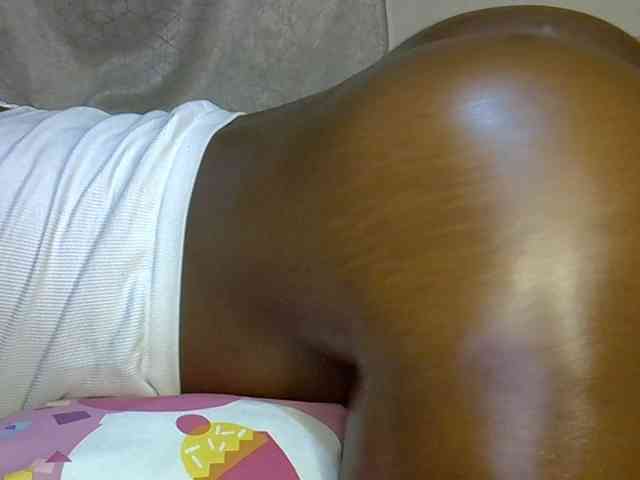 desirdoll23 webcam