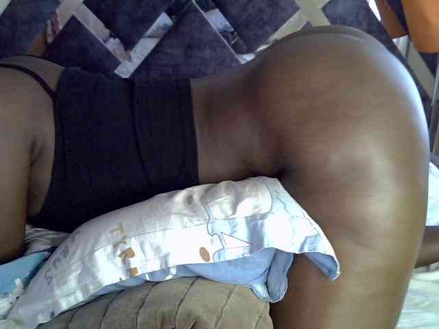 desirdoll23 webcam