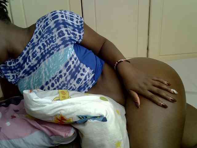 desirdoll23 webcam