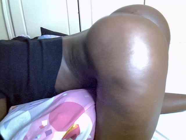 desirdoll23 webcam