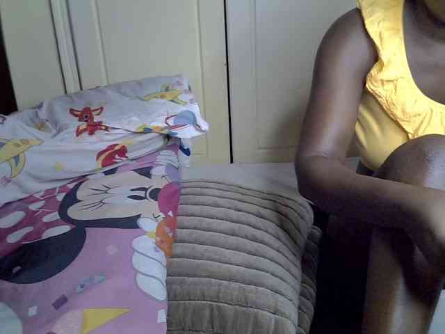 desirdoll23 webcam