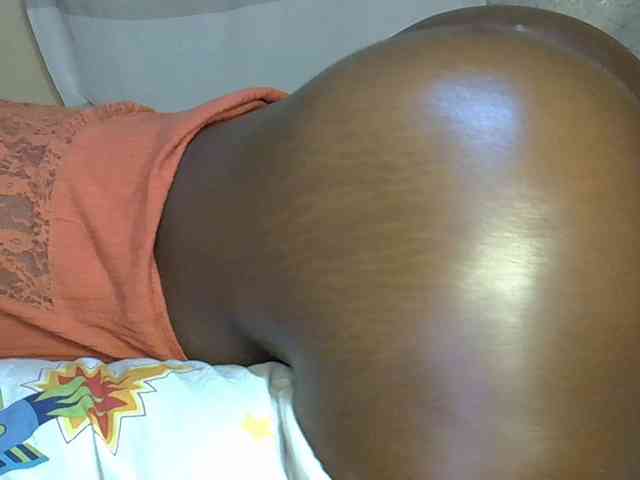 desirdoll23 webcam
