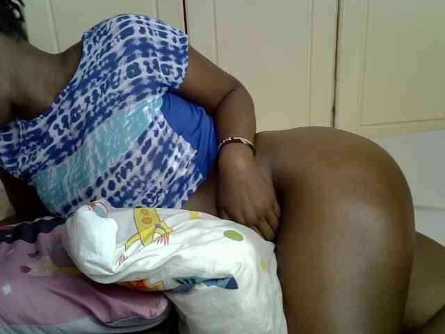 desirdoll23 webcam