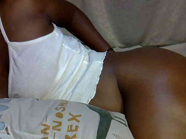desirdoll23 webcam