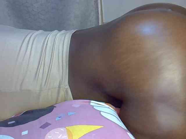 desirdoll23 webcam