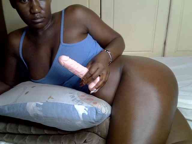 desirdoll23 webcam