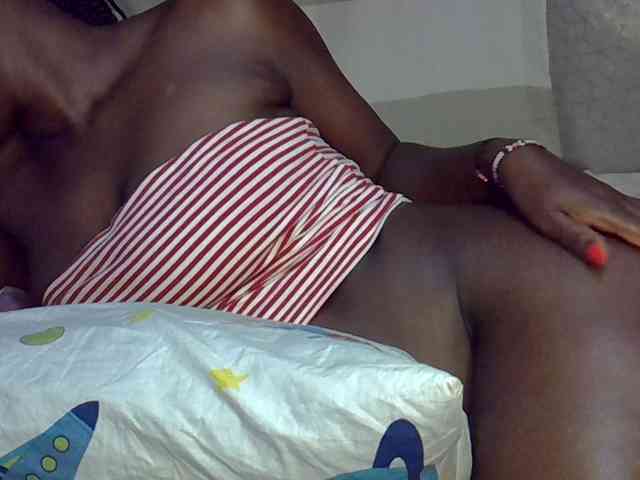 desirdoll23 webcam