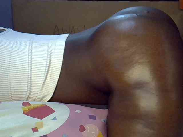 desirdoll23 webcam