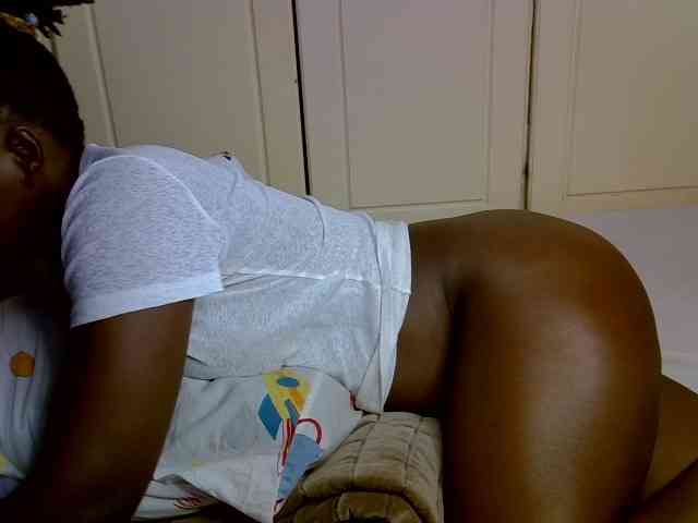 desirdoll23 webcam