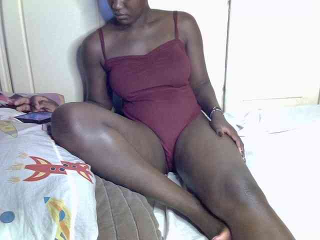 desirdoll23 webcam