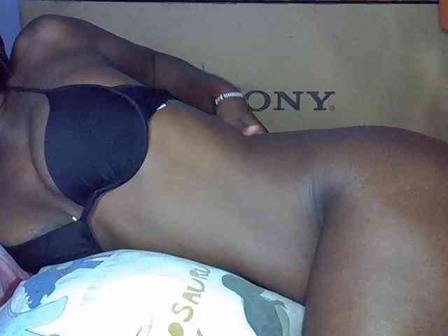 desirdoll23 webcam