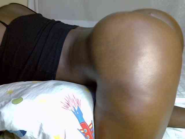 desirdoll23 webcam