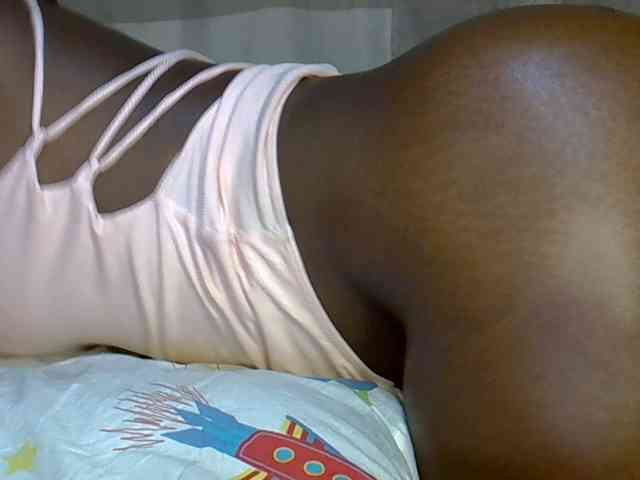desirdoll23 webcam