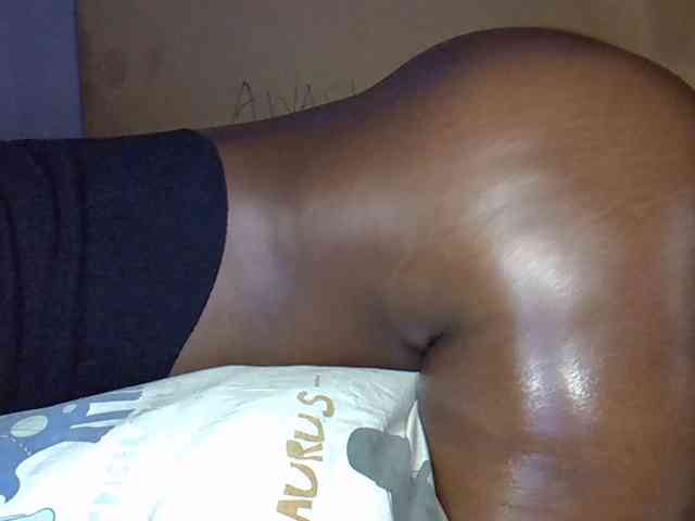 desirdoll23 webcam