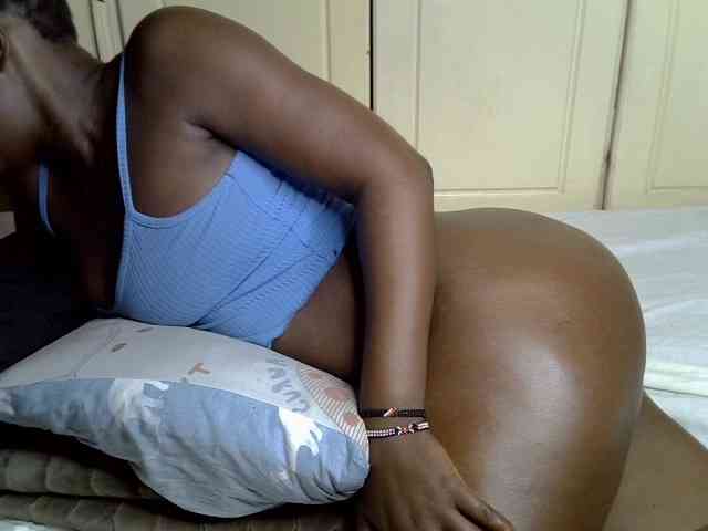desirdoll23 webcam