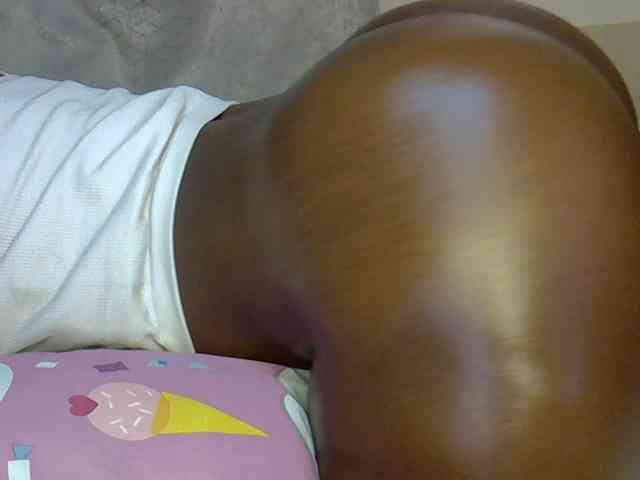desirdoll23 webcam